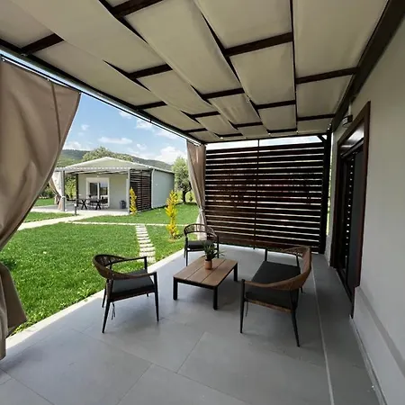 別荘 Naiades Aigli